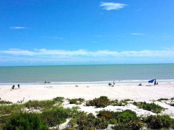 Sanibel Island Vacation Rental - Beachfront Condo with Pool & Gulf Access