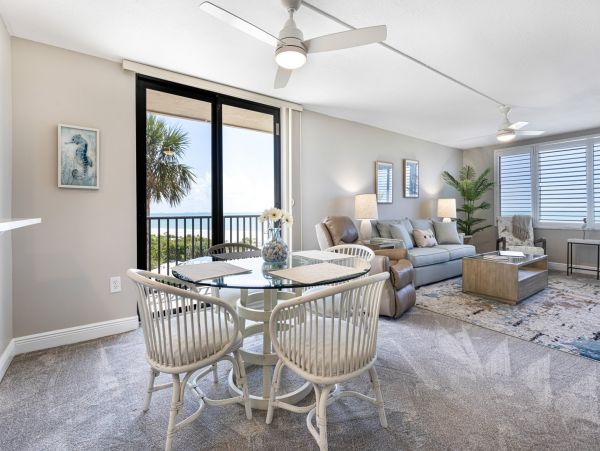Sanibel Beach Condo with Two Bedrooms & Gulf View Sleeps Six