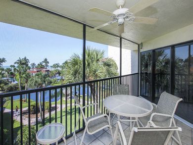Sanibel Island Beach Vacation Condo Pool & Beach