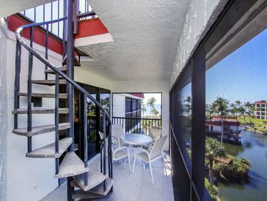 Sanibel Beach Condo Vacation Rental with Full Gulf Views Sanibel Beach Condo Vacation Rental with Full Gulf Views
