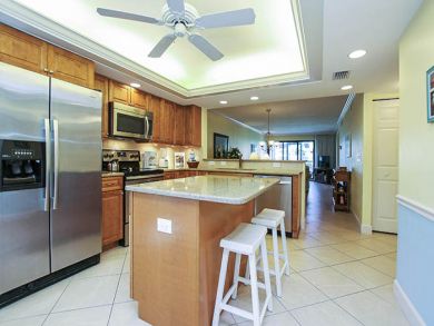 On Beach Sanibel Two Bedroom Condo For Rent Sleeps Six