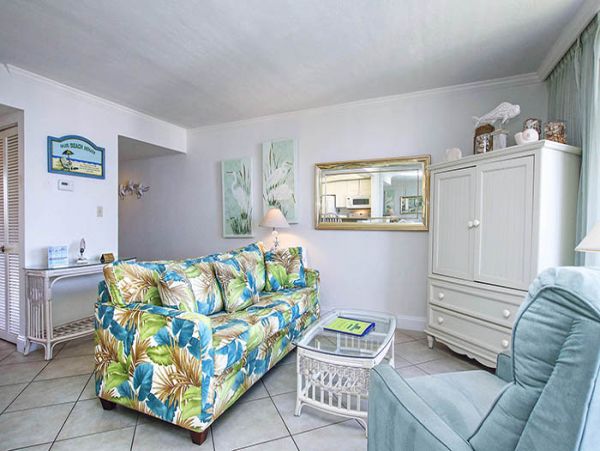 Sanibel One Bedroom Beach Condo Sleeps 4 Guests
