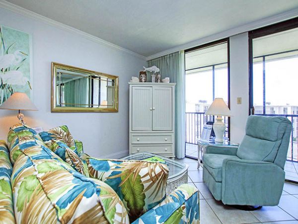Sanibel One Bedroom Beach Condo Sleeps 4 Guests