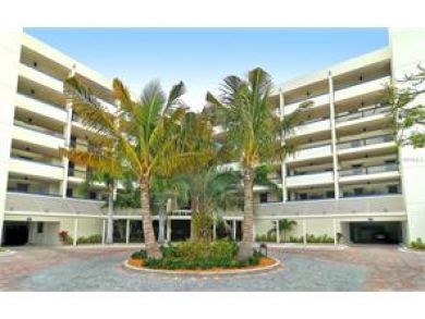 Longboat key 2 bed Vacation Condo- Water Views