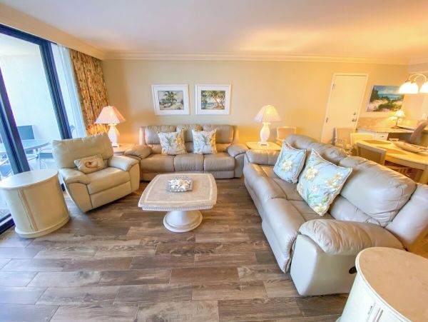 Beachfront Rental in Fort Myers 2 Bedroom