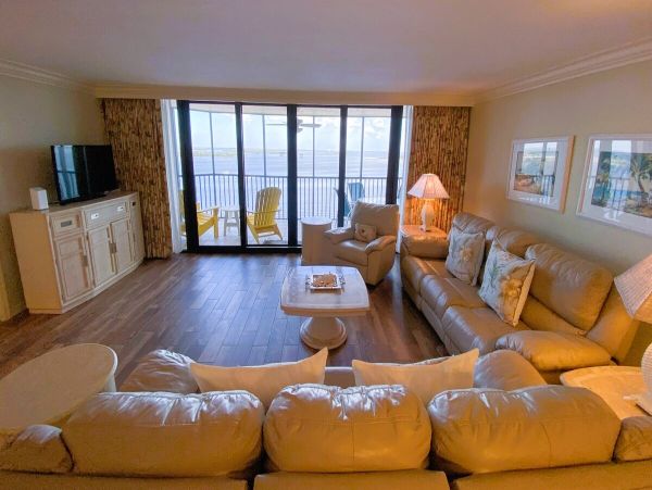Beachfront Rental in Fort Myers 2 Bedroom