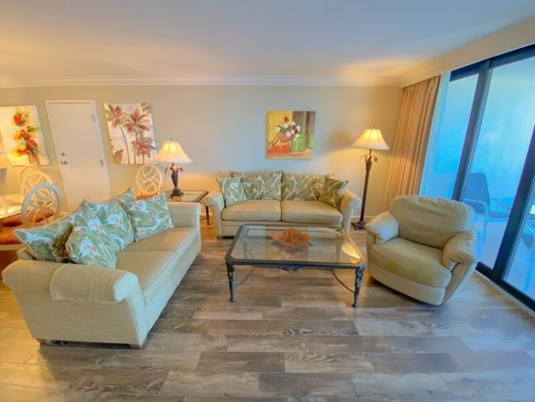 Beachfront Vacation Rental Fort Myers Condo