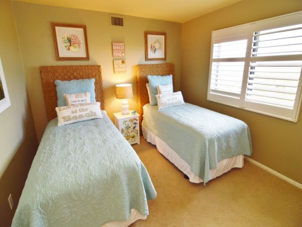 Beautiful Fort Myers Vacation Condo Located on Beach & Pool