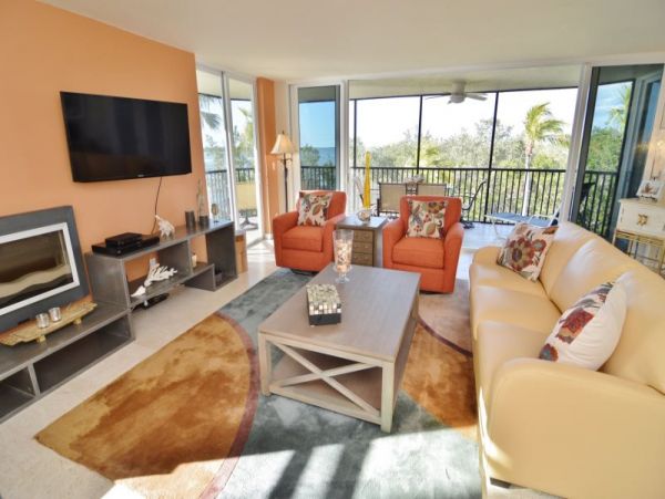Water Views Fort Myers Vacation Condo Two Bedrooms