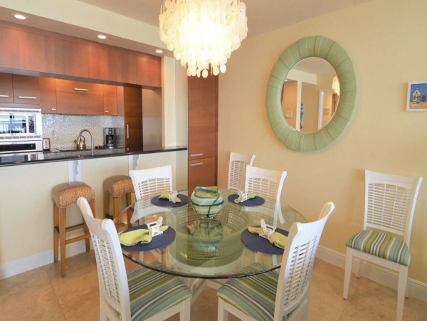 Fourth floor Condo with Water Views in Fort Myers
