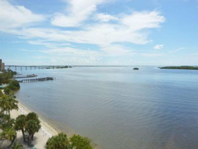 Fort Myers Condo 889036