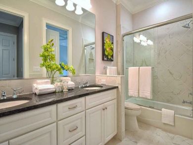 Luxury Three Bedroom Town Home