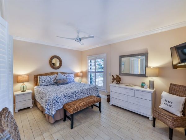 Sanibel Vacation Condo on Beach, Two Bedrooms