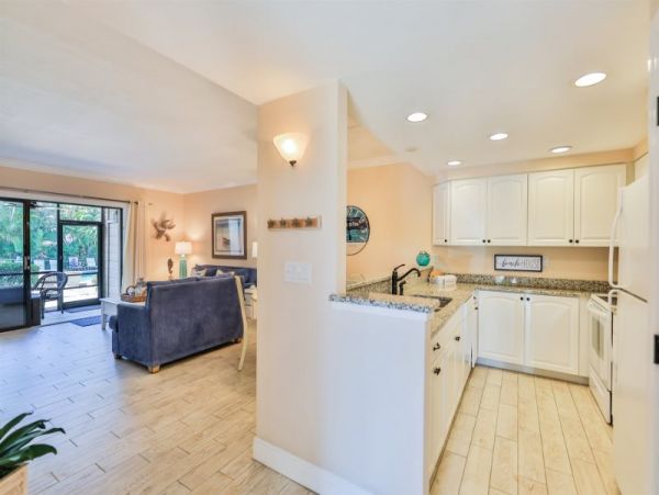 Sanibel Vacation Condo on Beach, Two Bedrooms