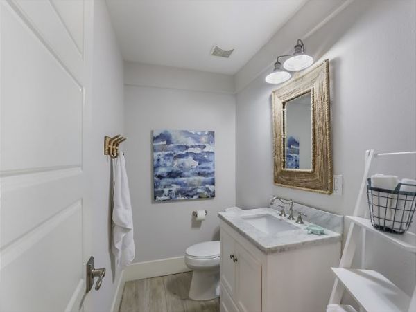 Luxury Three Bedroom Rental Anna Maria Island with Pool