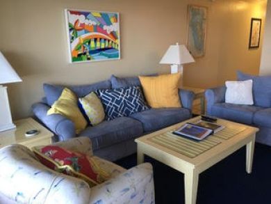 Stroll to World Class Captiva Island Beaches - One Bed Condo