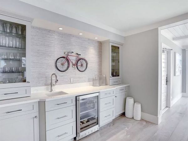 Upscale Captiva Island Condo: Stunning Views & Amenities