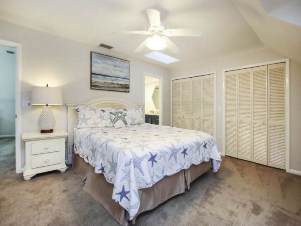 Cozy 3-Bdm Home with Shared Pool in Beautiful Captiva Island