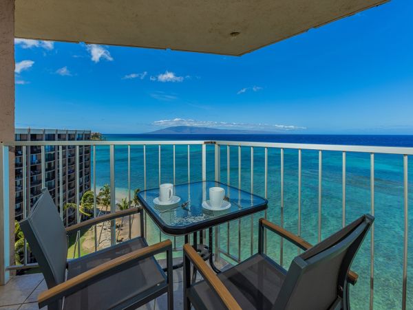 Maui Oceanfront Vacation Rental | Luxury Kahana Penthouse Condo