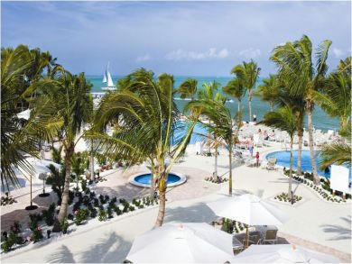 Captiva Vacation Condo Sleeps Four Guests.