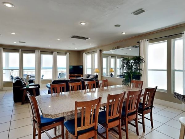 Luxury Beachfront Vacation Home in Panama City Beach