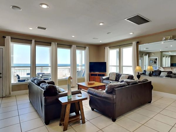 Luxury Beachfront Vacation Home in Panama City Beach
