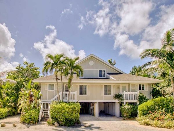 Captiva Beautiful Three Bedroom Beach Cottage Gulf Views