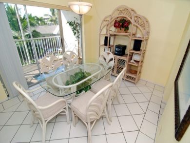 Sanibel Island 2 Bedroom Condo will Accommodate up to Six Sanibel Island 2 Bedroom Condo will Accommodate up to Six