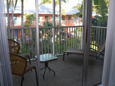 Sanibel Island 2 Bedroom Condo will Accommodate up to Six Sanibel Island 2 Bedroom Condo will Accommodate up to Six
