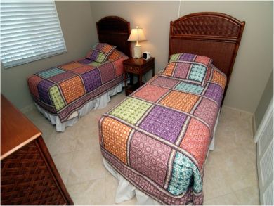 Twin Bedroom