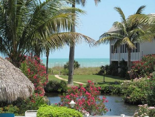 Lovely Sanibel 2 Bedroom Vacation Condo