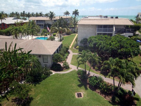 Gulf-Front Two Bedroom Vacation Rental Condo in Sanibel