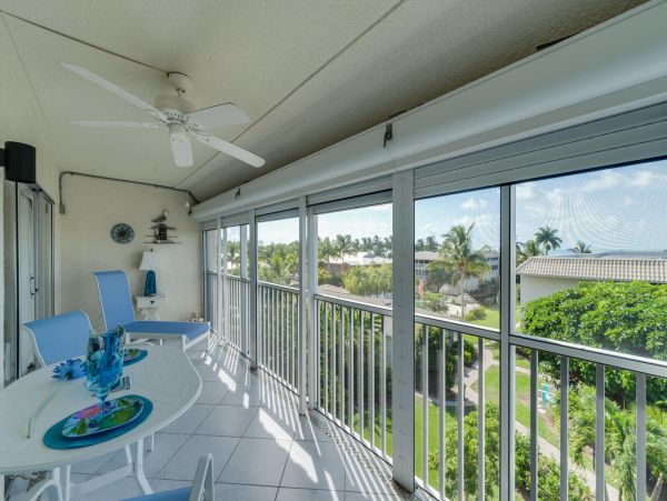 Gulf-Front Two Bedroom Vacation Rental Condo in Sanibel