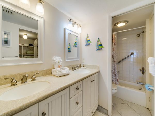 Gulf-Front Two Bedroom Vacation Rental Condo in Sanibel
