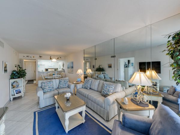 Gulf-Front Two Bedroom Vacation Rental Condo in Sanibel