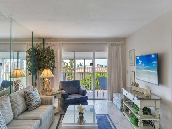 Gulf-Front Two Bedroom Vacation Rental Condo in Sanibel