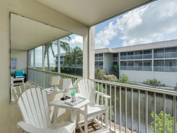 Sanibel Vacation Condo Two Bedroom Gulf Views