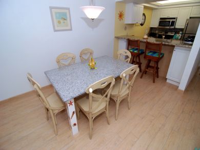 Kitchen & Dining Area Kitchen & Dining Area