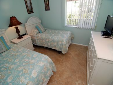 Twin Bedroom