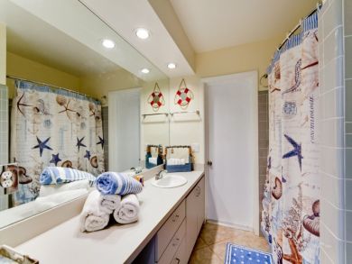 Vacation Duplex in Anna Maria Short Walk to Beach Sleeps 4 Vacation Duplex in Anna Maria Short Walk to Beach Sleeps 4