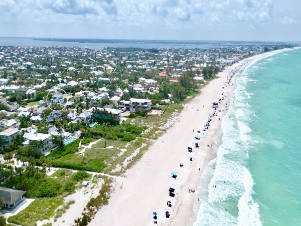 4-Bedroom Vacation Home in Holmes Beach