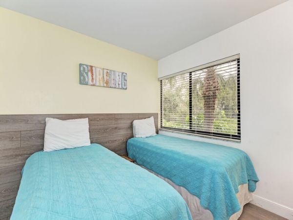 Siesta Key Condo Vacation Rental Sleeps 6 Pool And Tennis