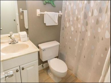 Located on the Beach at Siesta Key - 2 Bedroom Condo