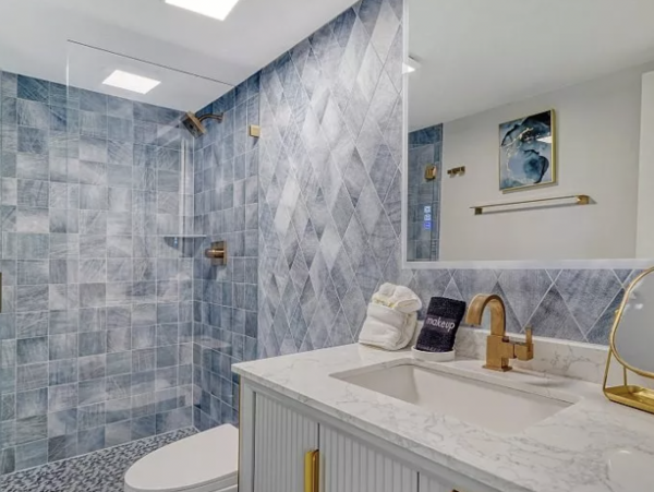 Siesta Key Vacation Rental Accommodations- 2 bedrooms