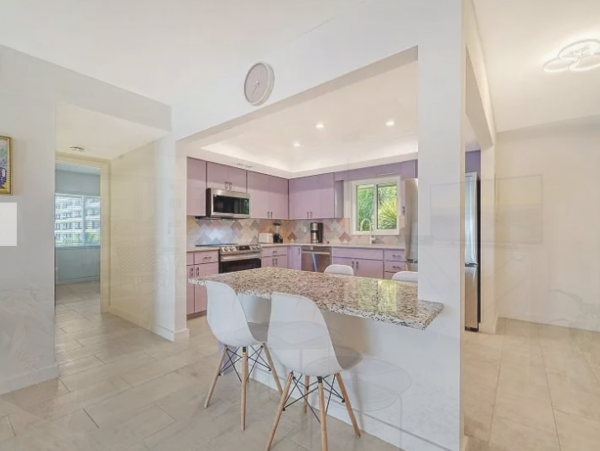 Siesta Key Vacation Rental Accommodations- 2 bedrooms