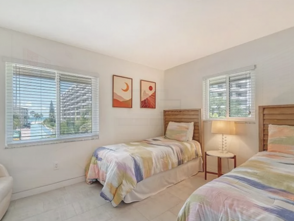 Siesta Key Vacation Rental Accommodations- 2 bedrooms