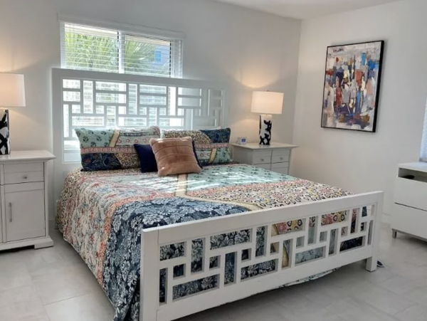 Siesta Key Vacation Rental Accommodations- 2 bedrooms