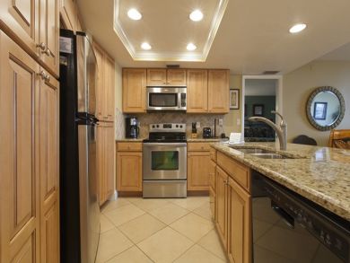 Siesta Key Two Bedroom Condo Stroll to the Village Views