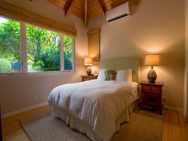 Luxury Six Vacation Villa with Pool & Spa Sleeps 10