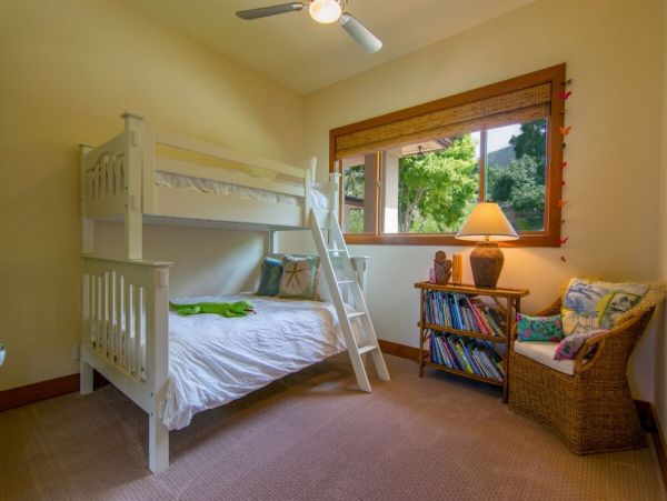 Luxury Six Vacation Villa with Pool & Spa Sleeps 10